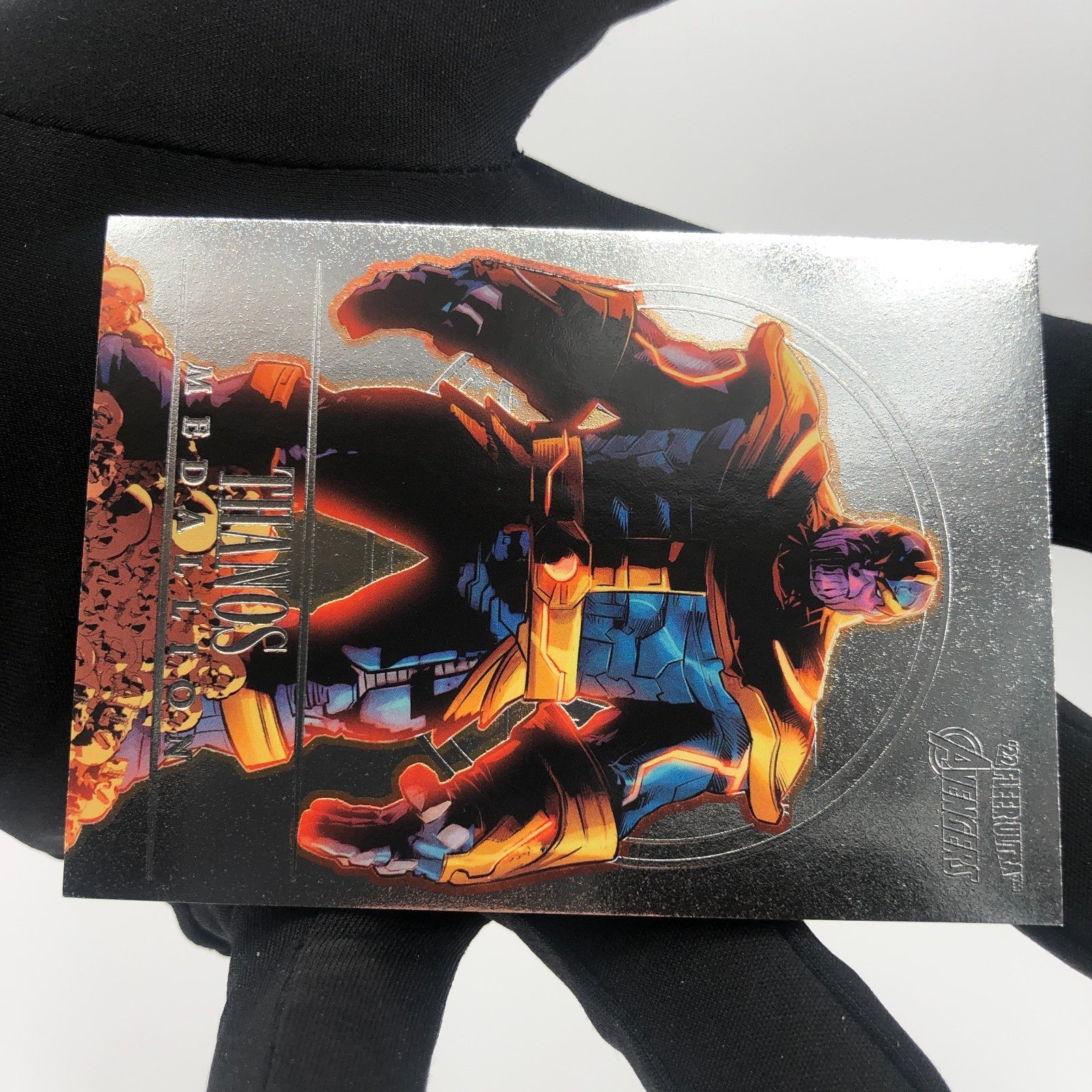 Marvel Card Thanos M-43 Medallion Fleer Upper Deck Avengers Ultra [Exc.]