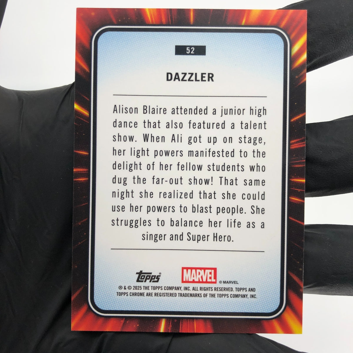 Marvel Card Dazzler 52 Yellow Lava Refractor Topps Chrome 2025 [NM]
