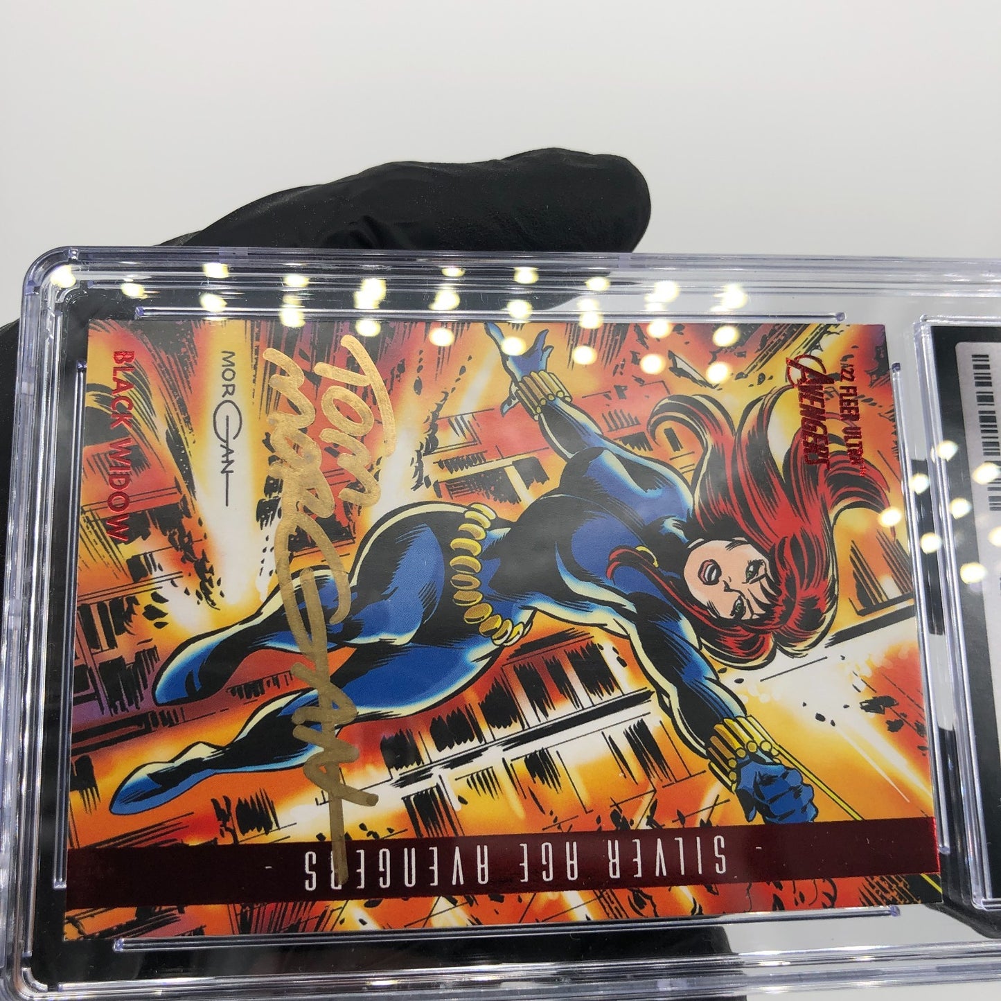 CGC 9.5 Marvel Card Black Widow 102 Signature Tom Morgan /63 Avengers 2022 [9.5]
