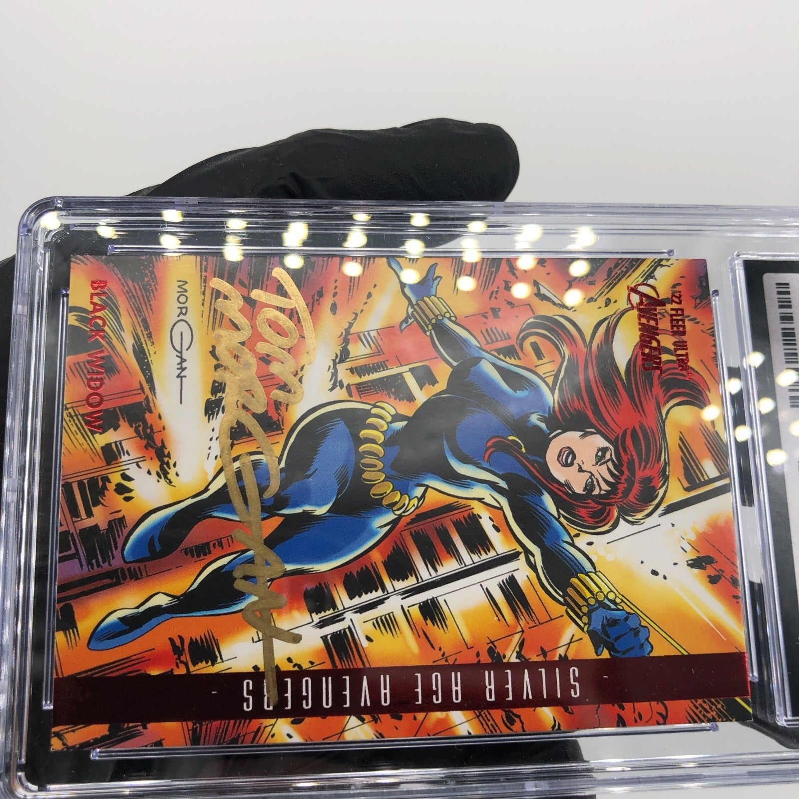 CGC 9.5 Marvel Card Black Widow 102 Signature Tom Morgan /63 Avengers 2022 [9.5]