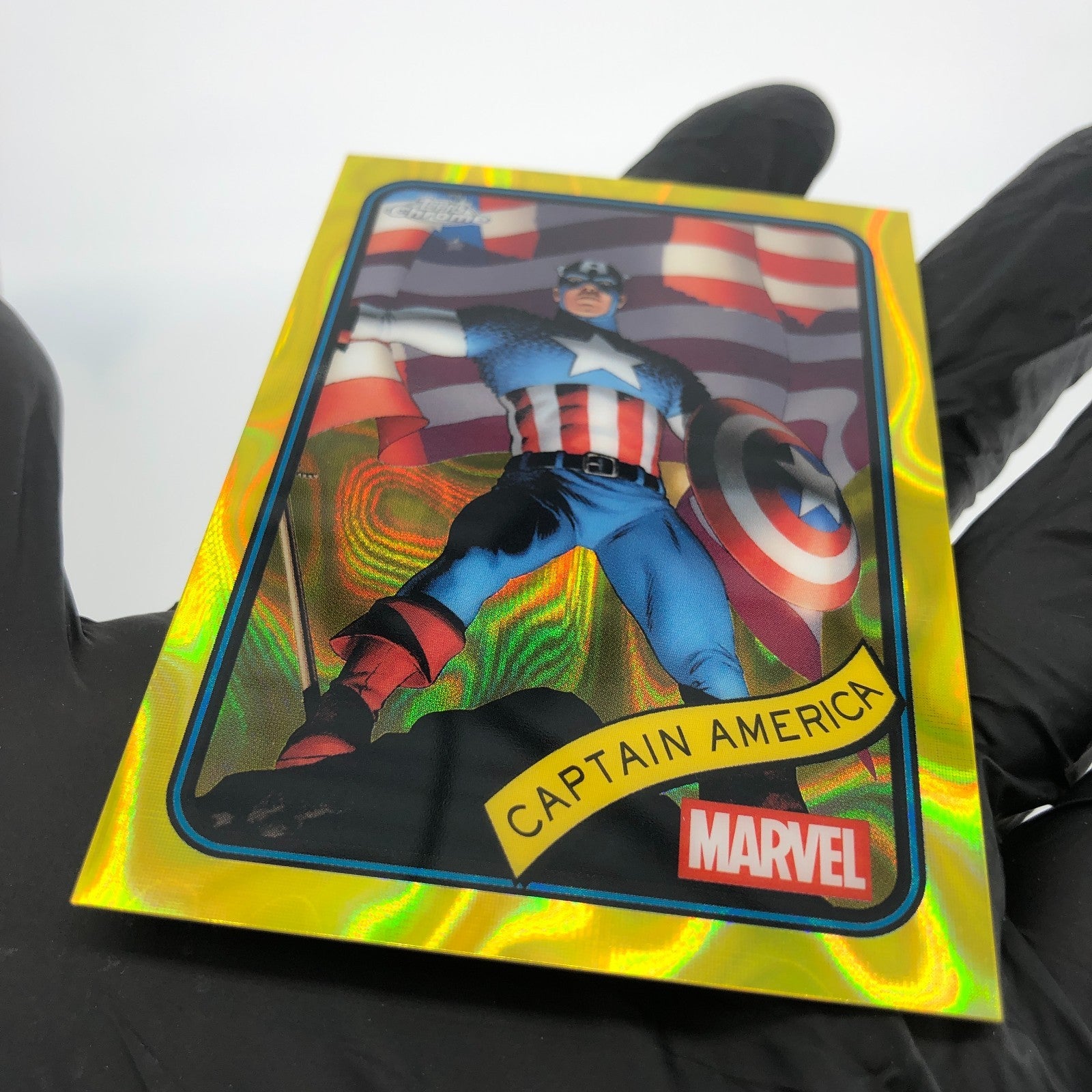 Marvel Card Captain America 185 Yellow Lava Refractor Topps Chrome 2025 [NM]