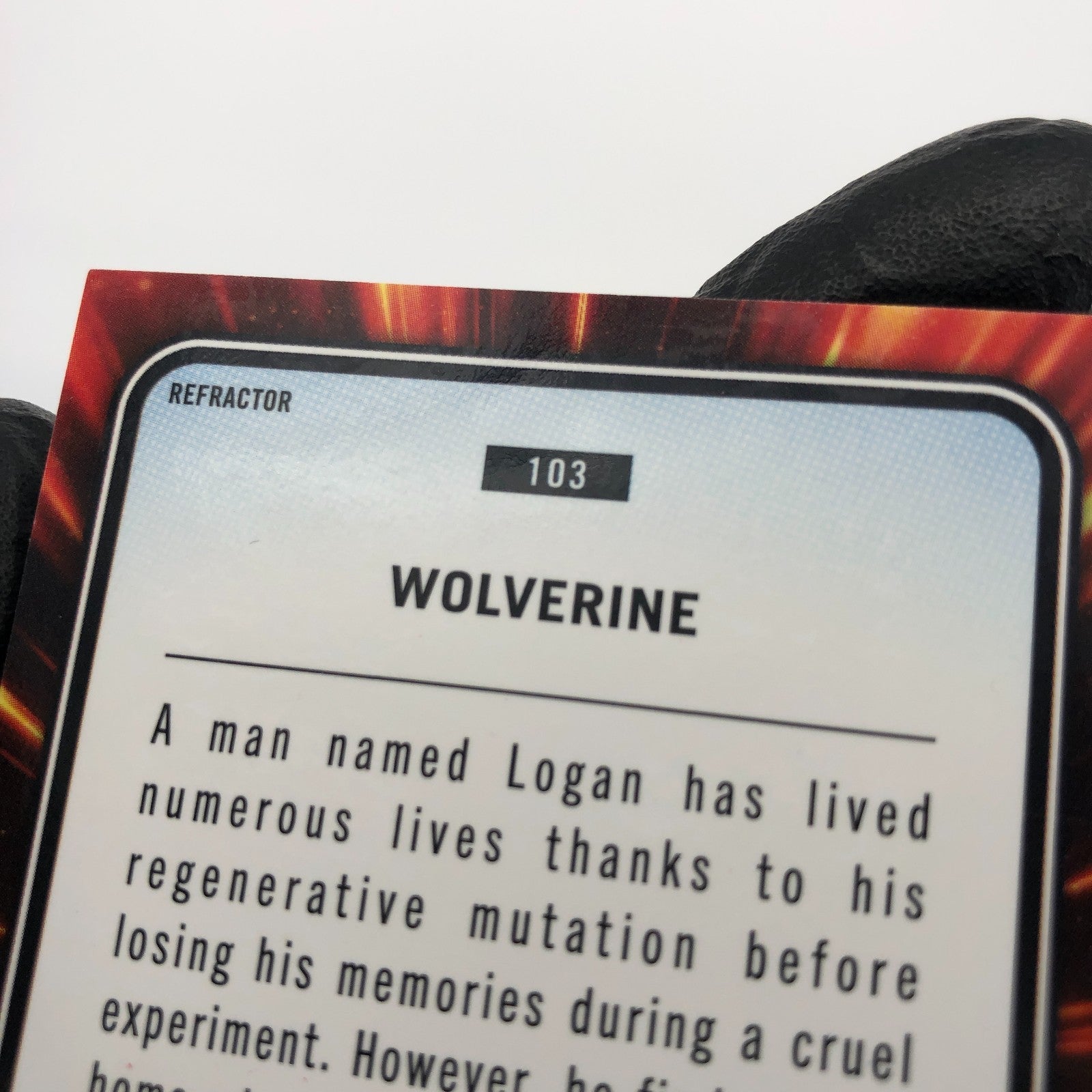 Marvel Card Wolverine 103 Rainbow Refractor Topps Chrome 2025 [NM]
