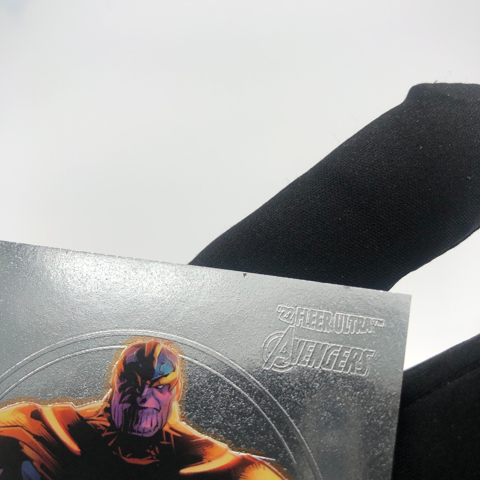 Marvel Card Thanos M-43 Medallion Fleer Upper Deck Avengers Ultra [Exc.]