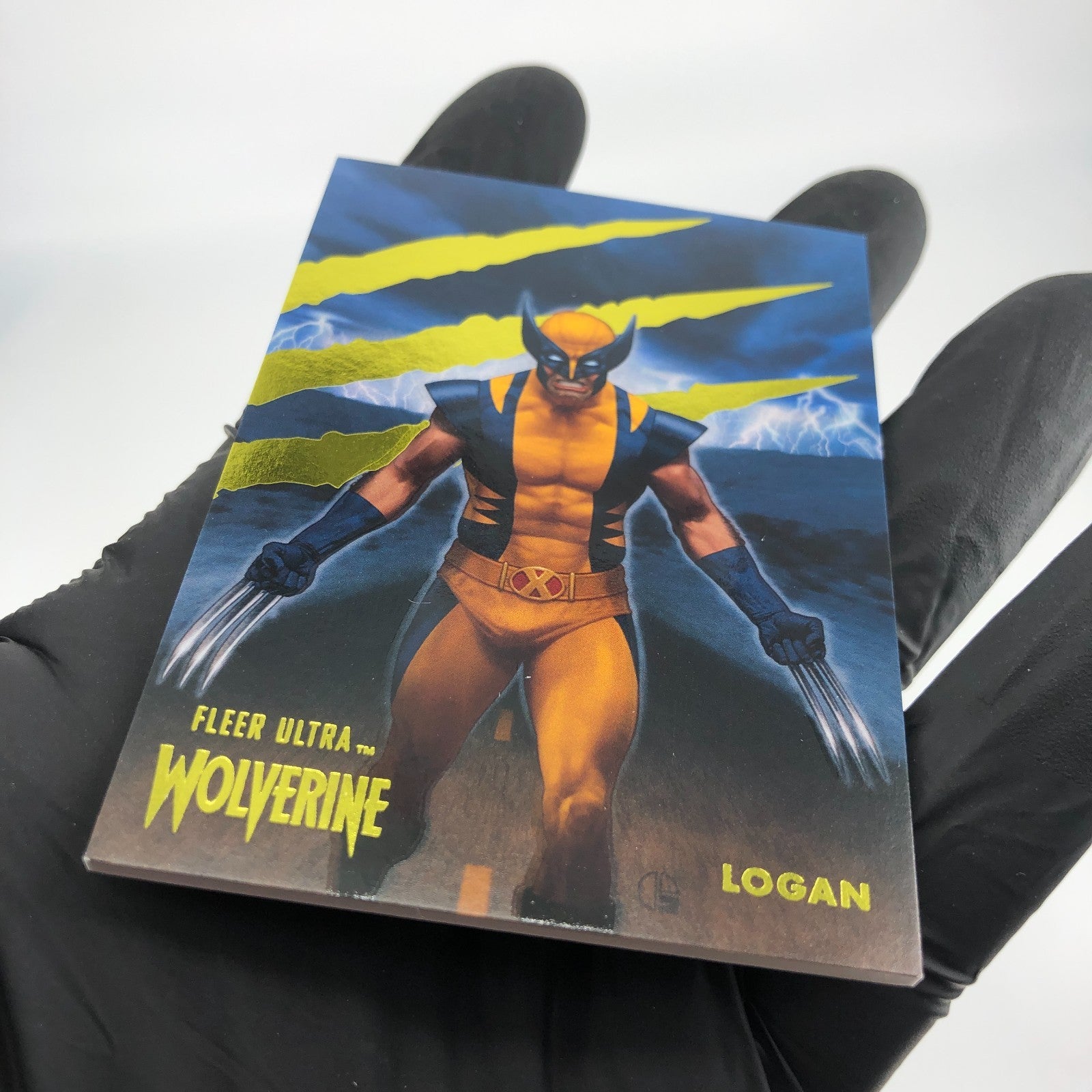 Marvel Card Logan 100 Gold /90 Fleer Upper Deck Ultra Wolverine [NM]
