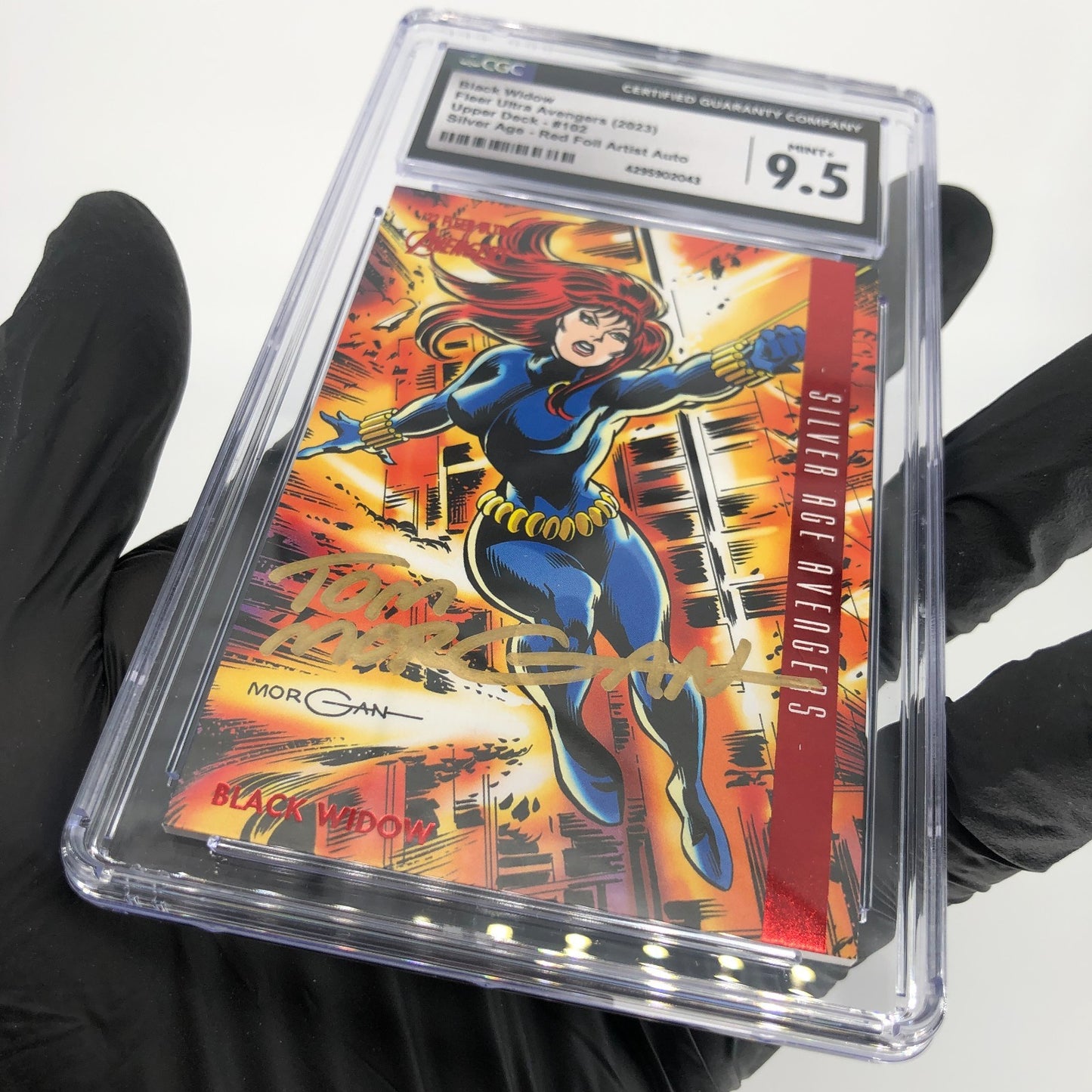 CGC 9.5 Marvel Card Black Widow 102 Signature Tom Morgan /63 Avengers 2022 [9.5]