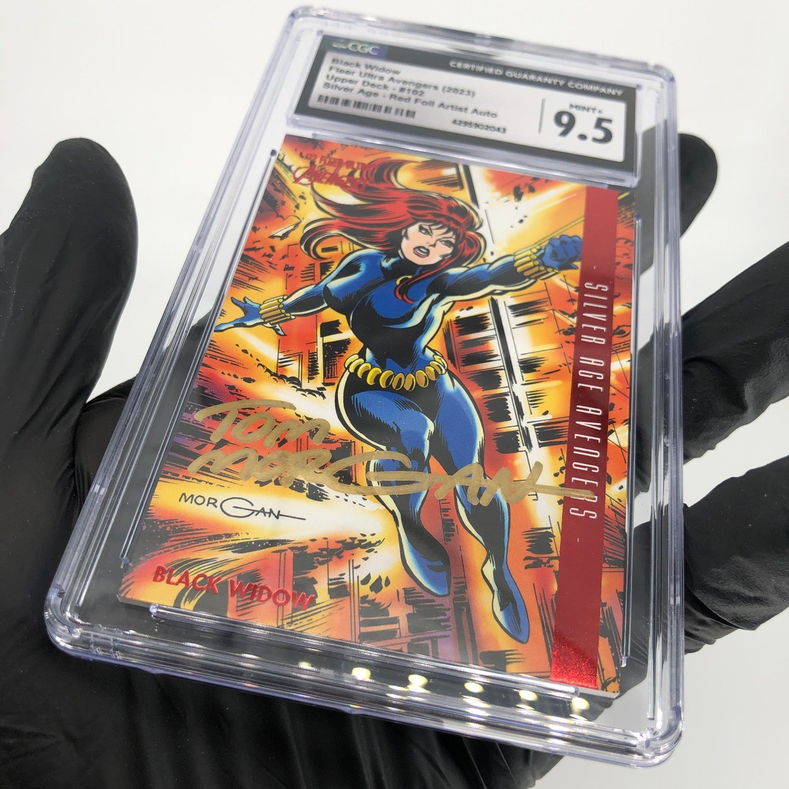CGC 9.5 Marvel Card Black Widow 102 Signature Tom Morgan /63 Avengers 2022 [9.5]