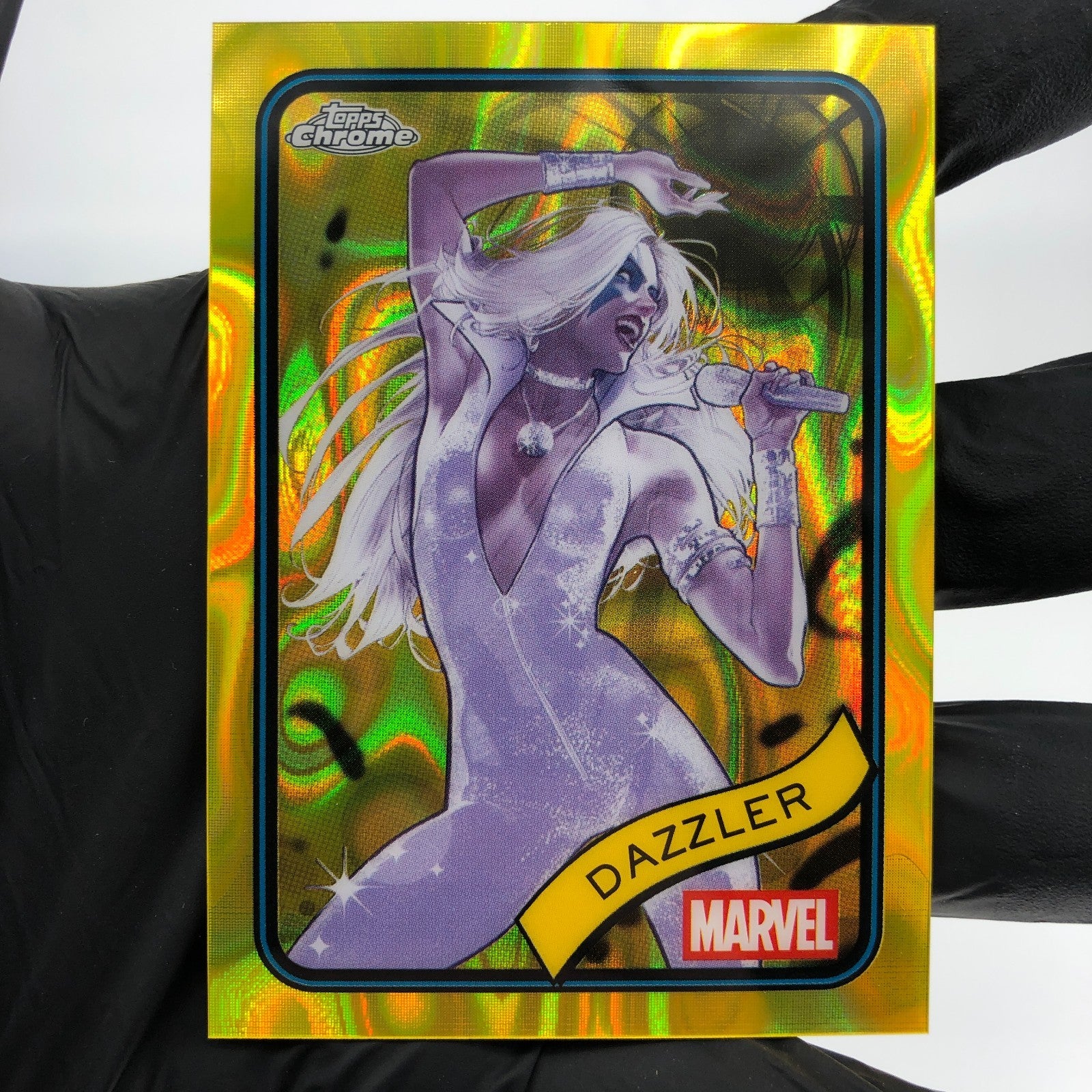 Marvel Card Dazzler 52 Yellow Lava Refractor Topps Chrome 2025 [NM]