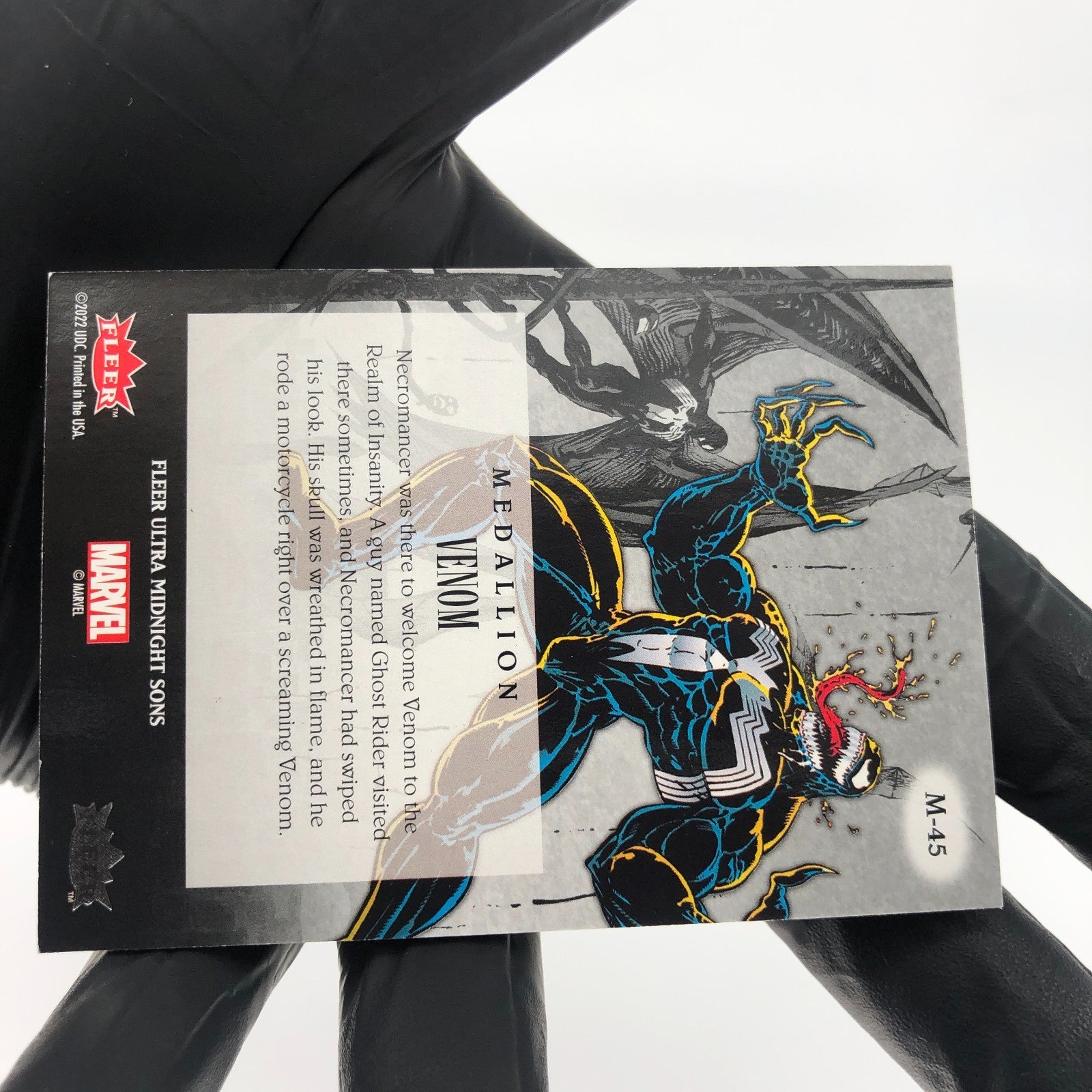 Marvel Card  Venom M-45 Medallion Fleer Upper Deck Midnight Sons [NM]