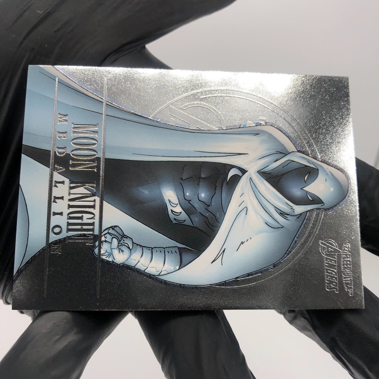 Marvel Card Moon Knight M-28 Fleer Upper Deck Ultra Avengers 2022 [NM.]
