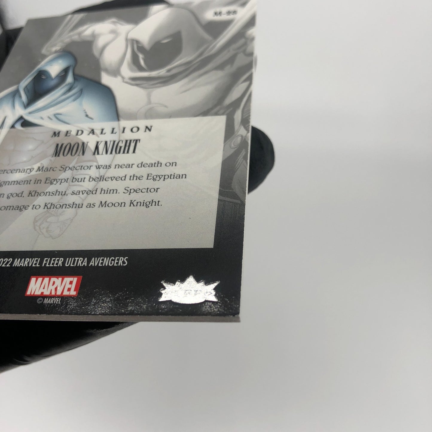 Marvel Card Moon Knight M-28 Fleer Upper Deck Ultra Avengers 2022 [NM.]