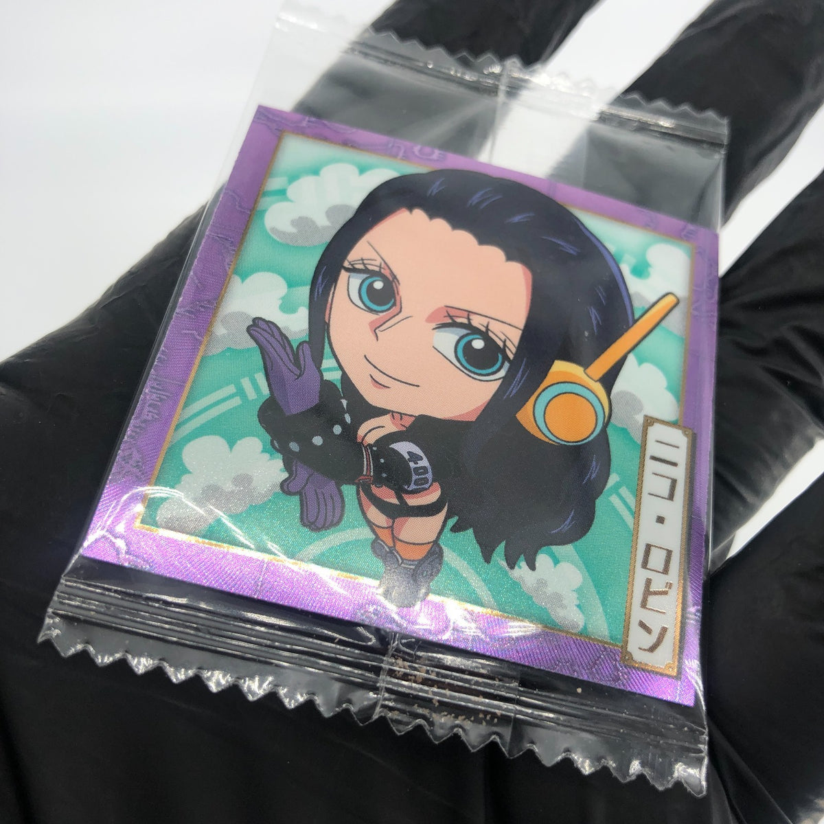 One Piece Nico Robin SW8-07 N Holo Wafer  Japanese [Sealed]