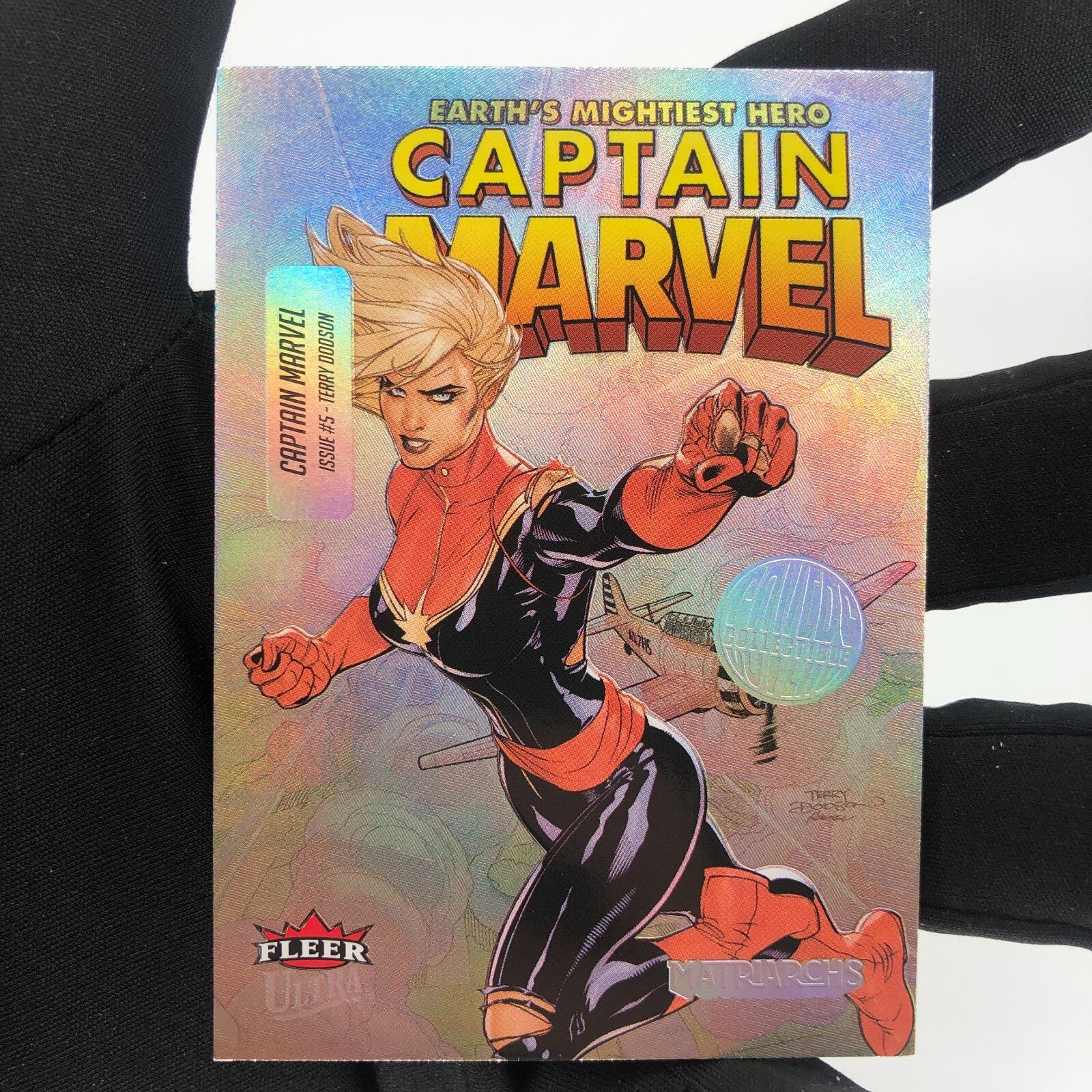 Marvel Card Captain Marvel CC-7 Cover Holo Matriarchs 2024 Fleer Upper Deck [NM]