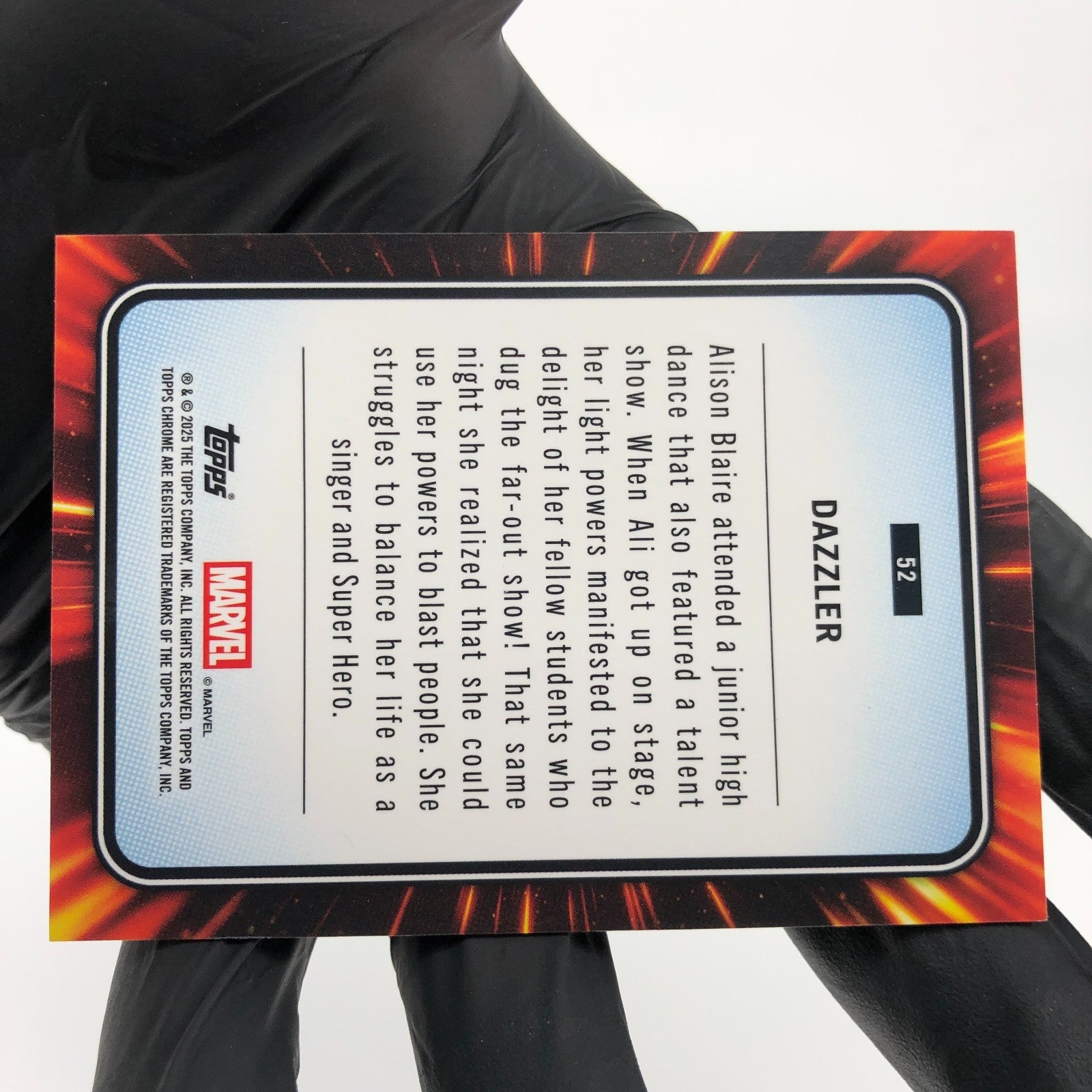 Marvel Card Dazzler 52 Yellow Lava Refractor Topps Chrome 2025 [NM]