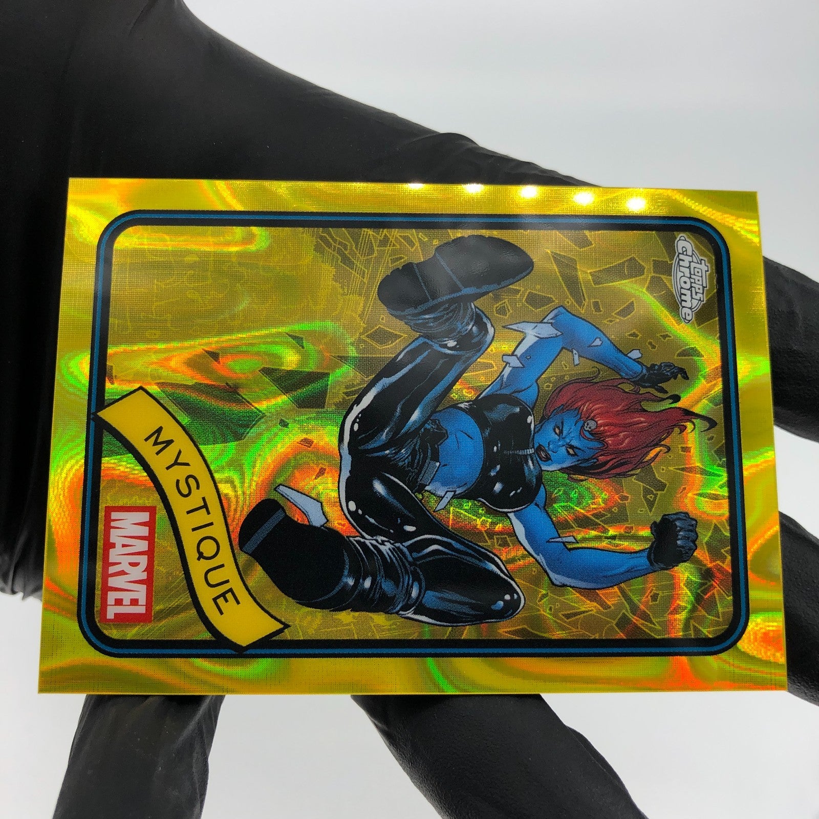 Marvel Card Mistique 7 Yellow Lava Refractor Topps Chrome 2025 [NM]