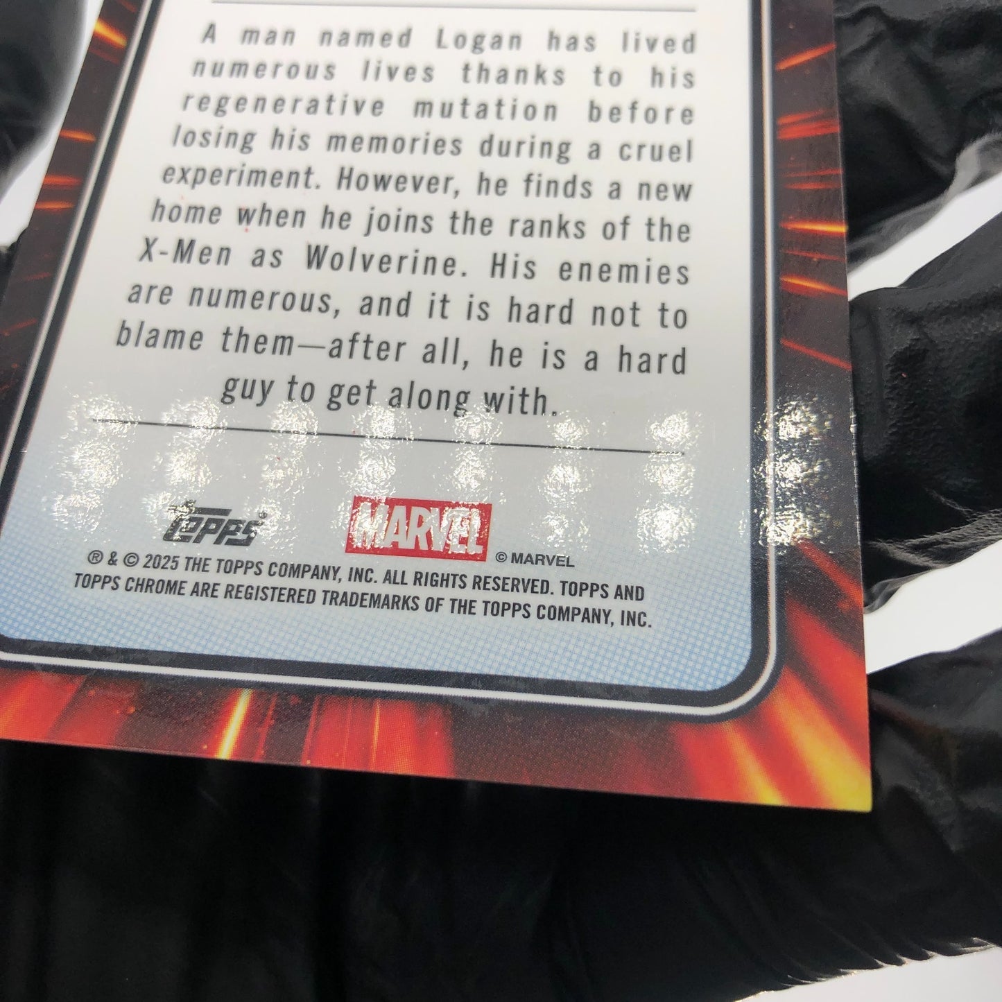 Marvel Card Wolverine 103 Rainbow Refractor Topps Chrome 2025 [NM]