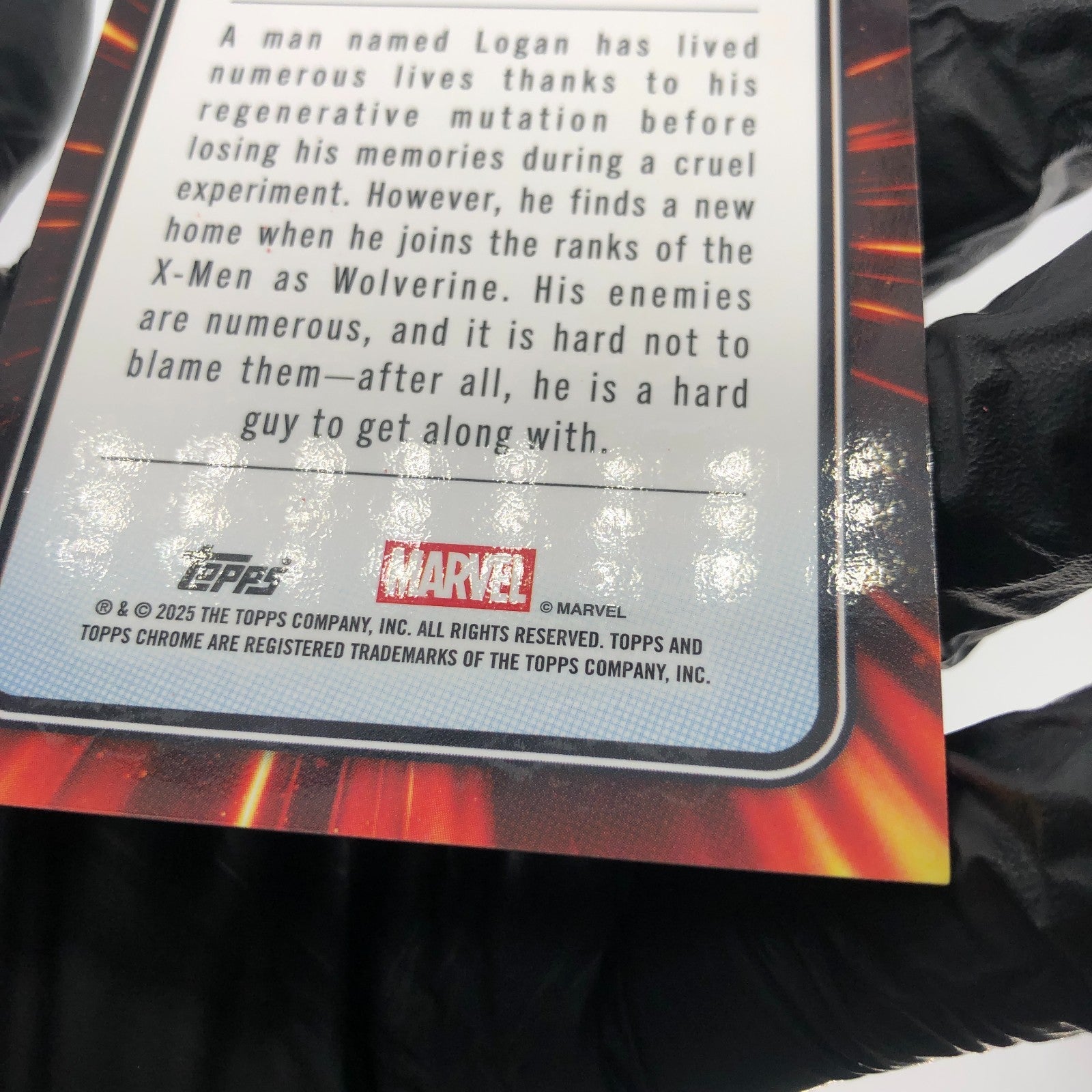 Marvel Card Wolverine 103 Rainbow Refractor Topps Chrome 2025 [NM]